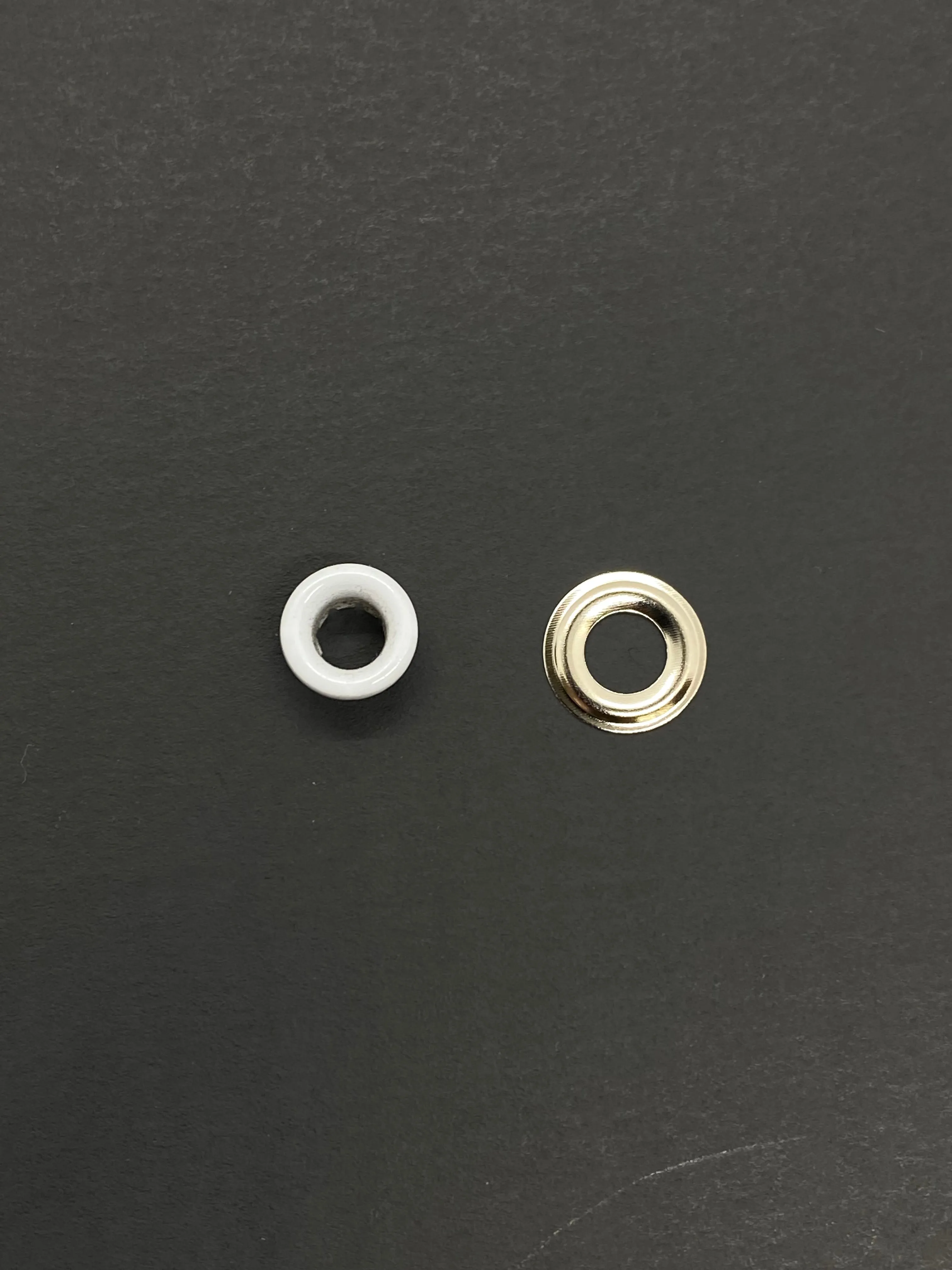 A942 Anti-Brass Eyelet (8 mm)