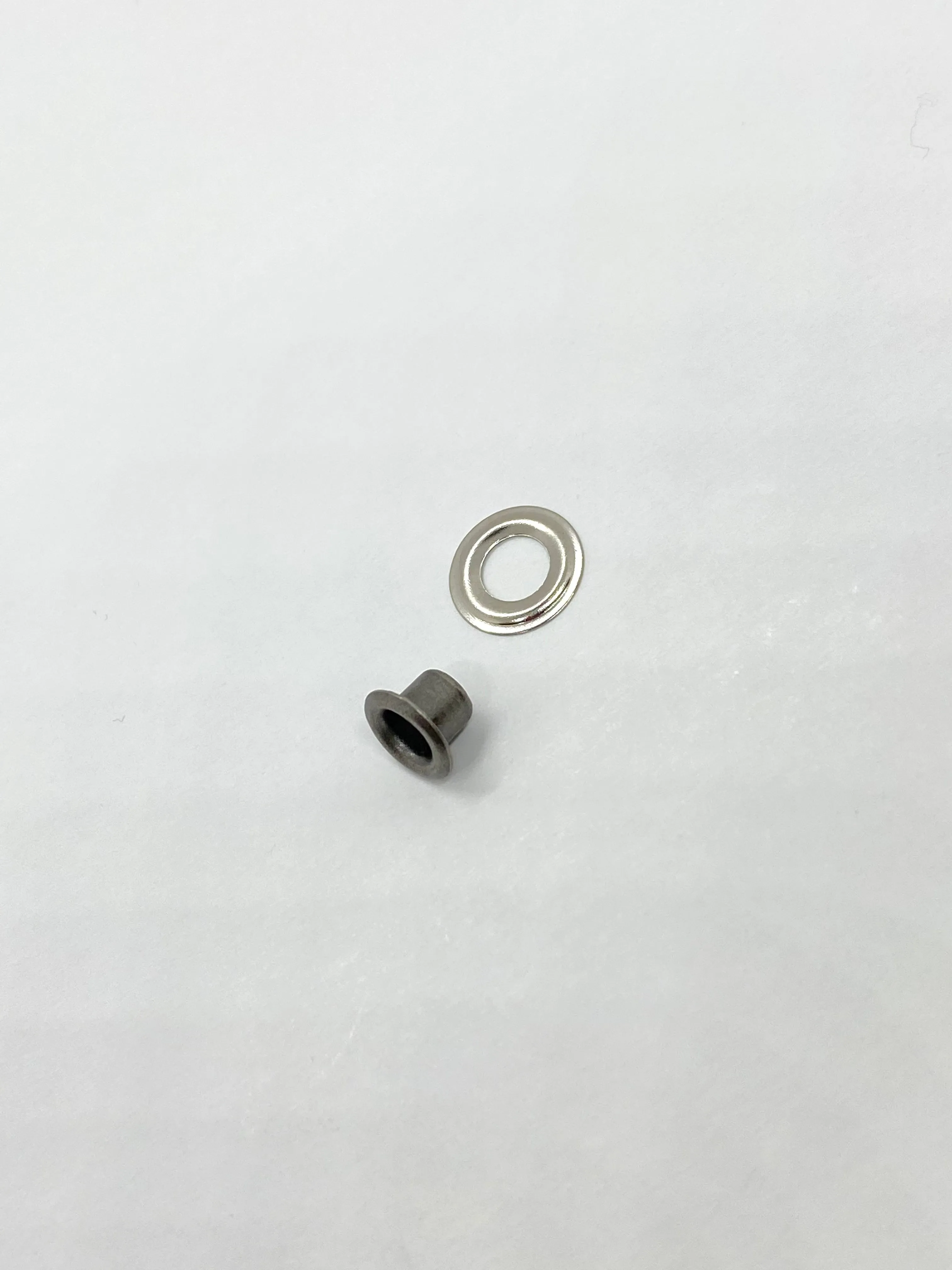 A942 Anti-Nickel Eyelet (8 mm)