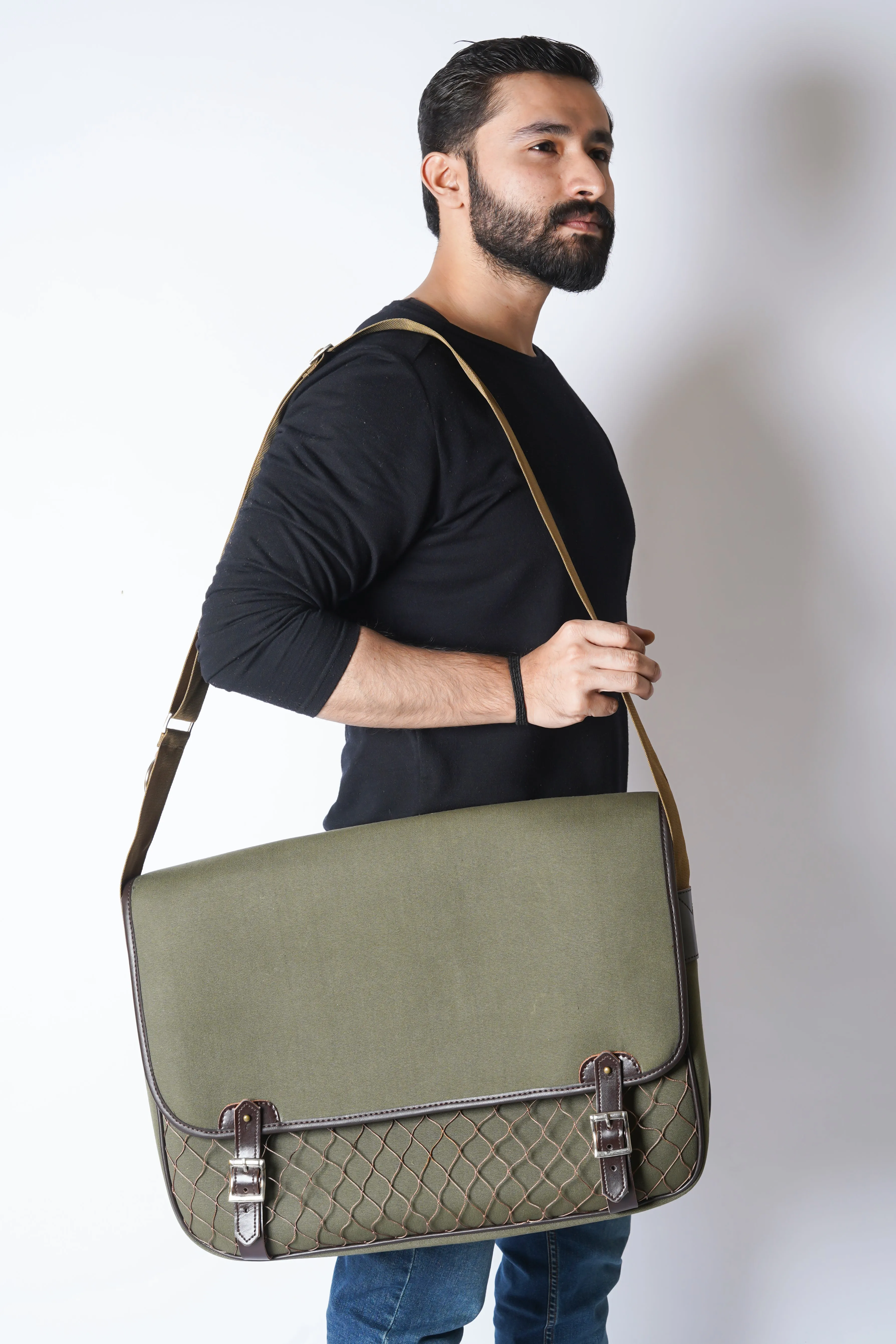 Canvas Leather Satchel Bag with Fishnet Game Pocket