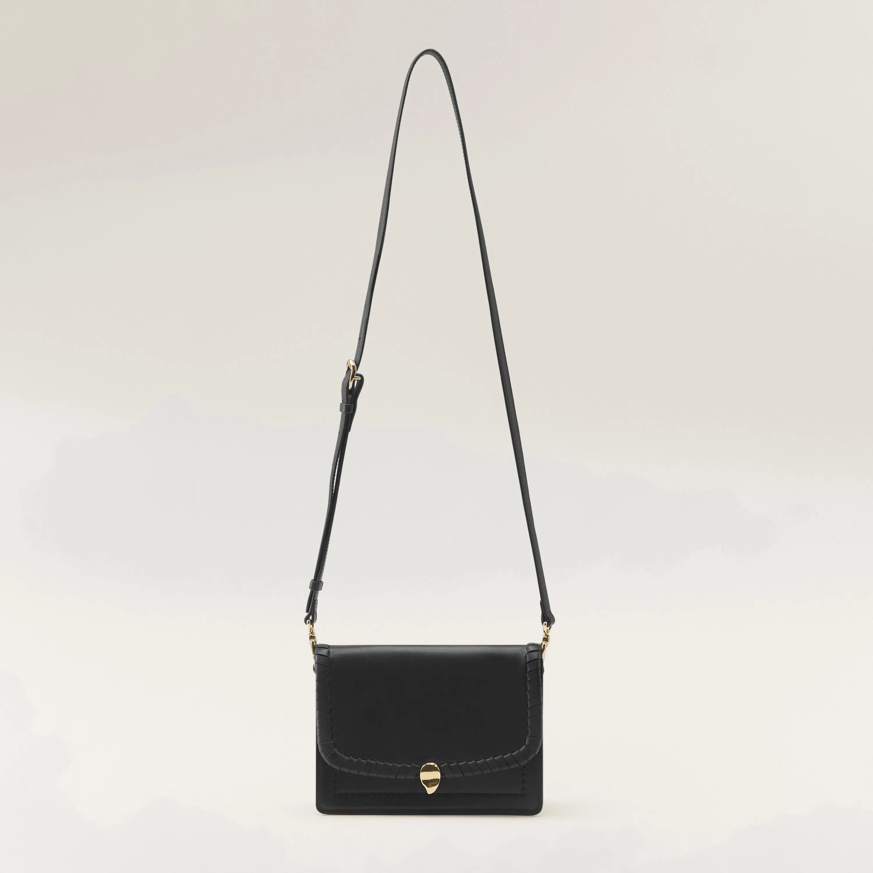 Dauphine Crossbody