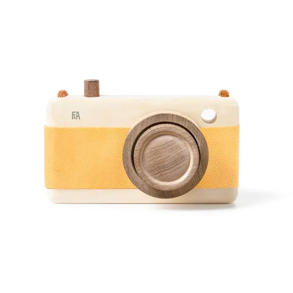 Fanny And Alexander Wooden Zoom Camera – Sunflower Yellow