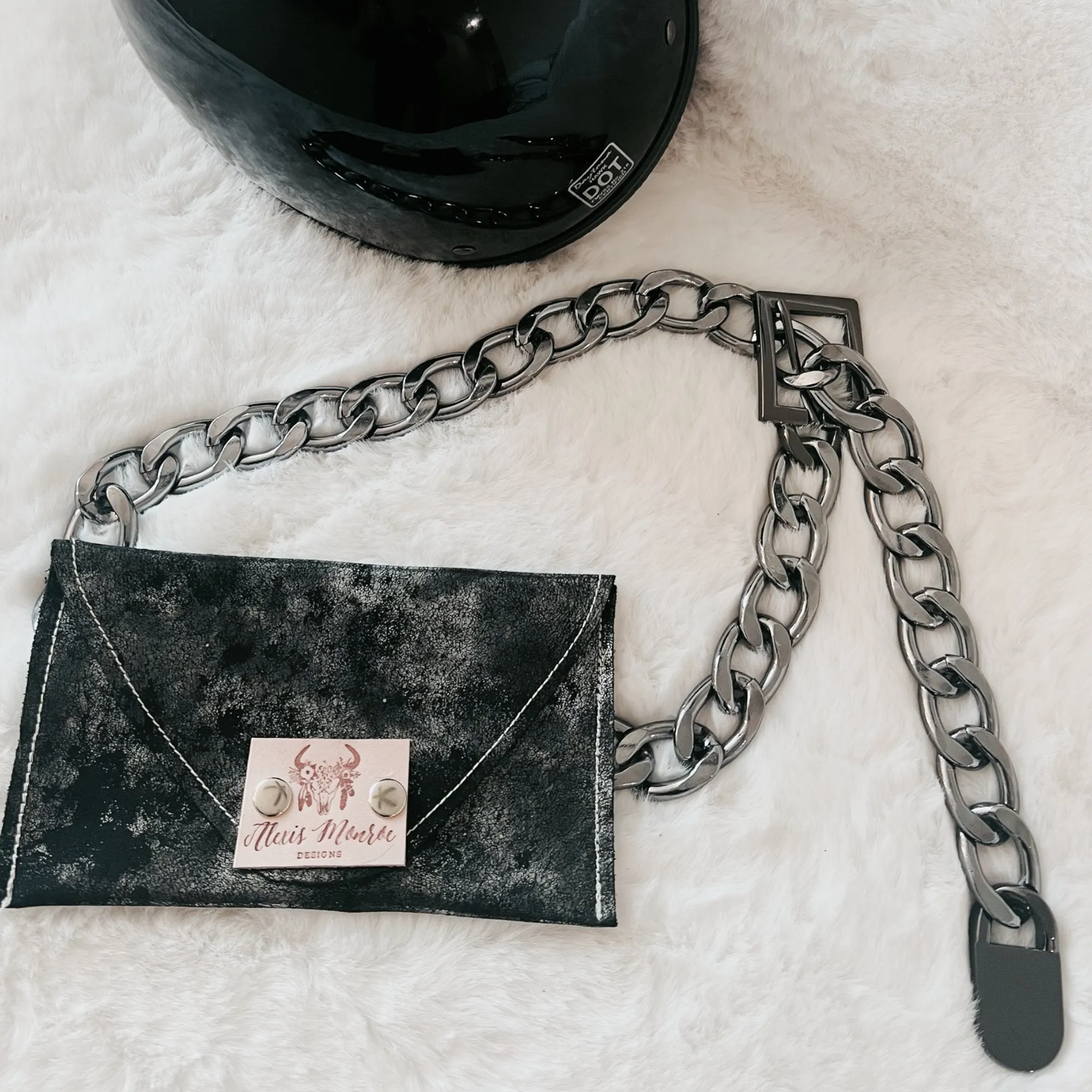 Linked Up Leather Pewter Belt Purse