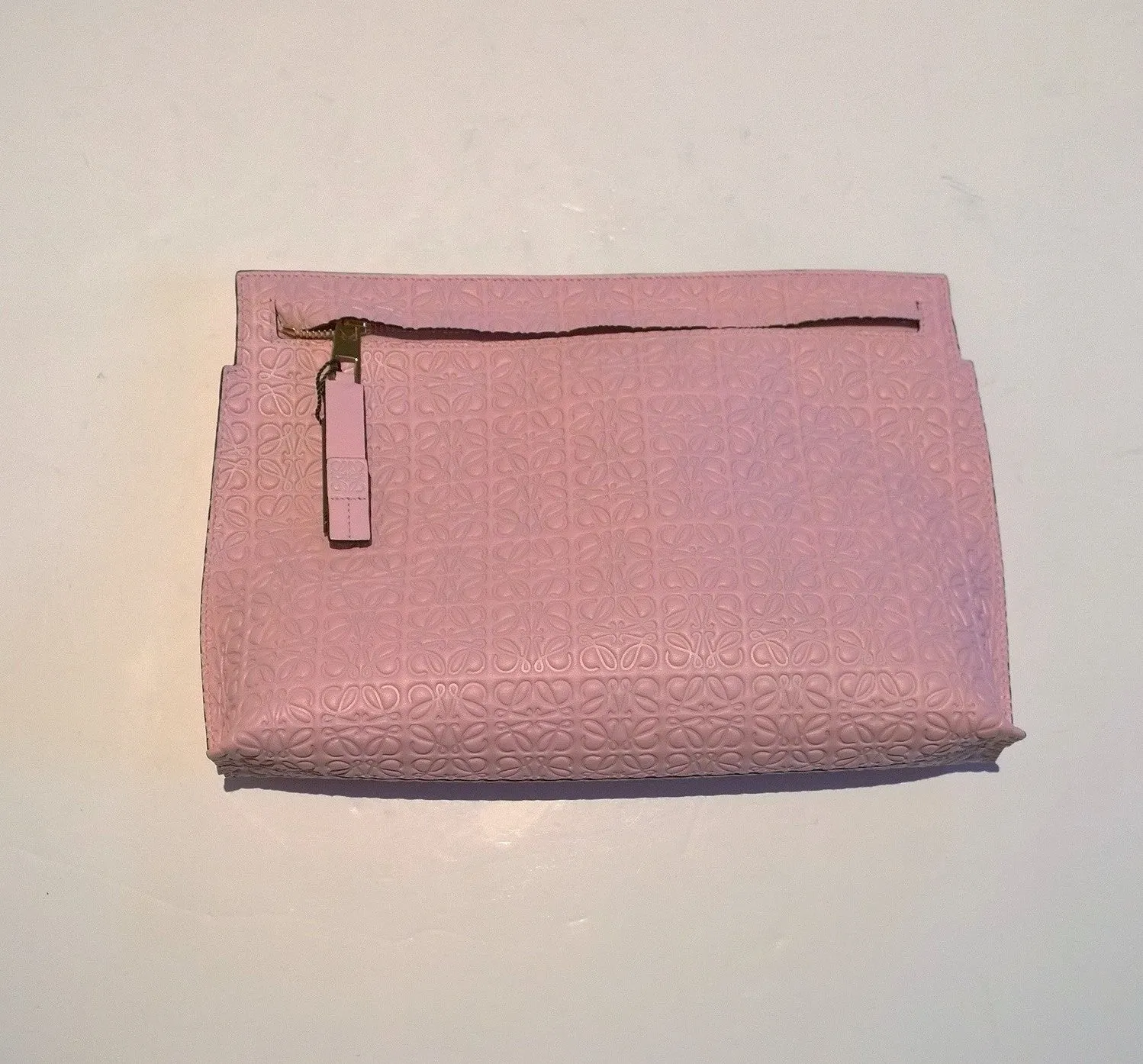 Loewe T Pouch Large in Engraved Leather Clutch Bag Soft Pink Sale