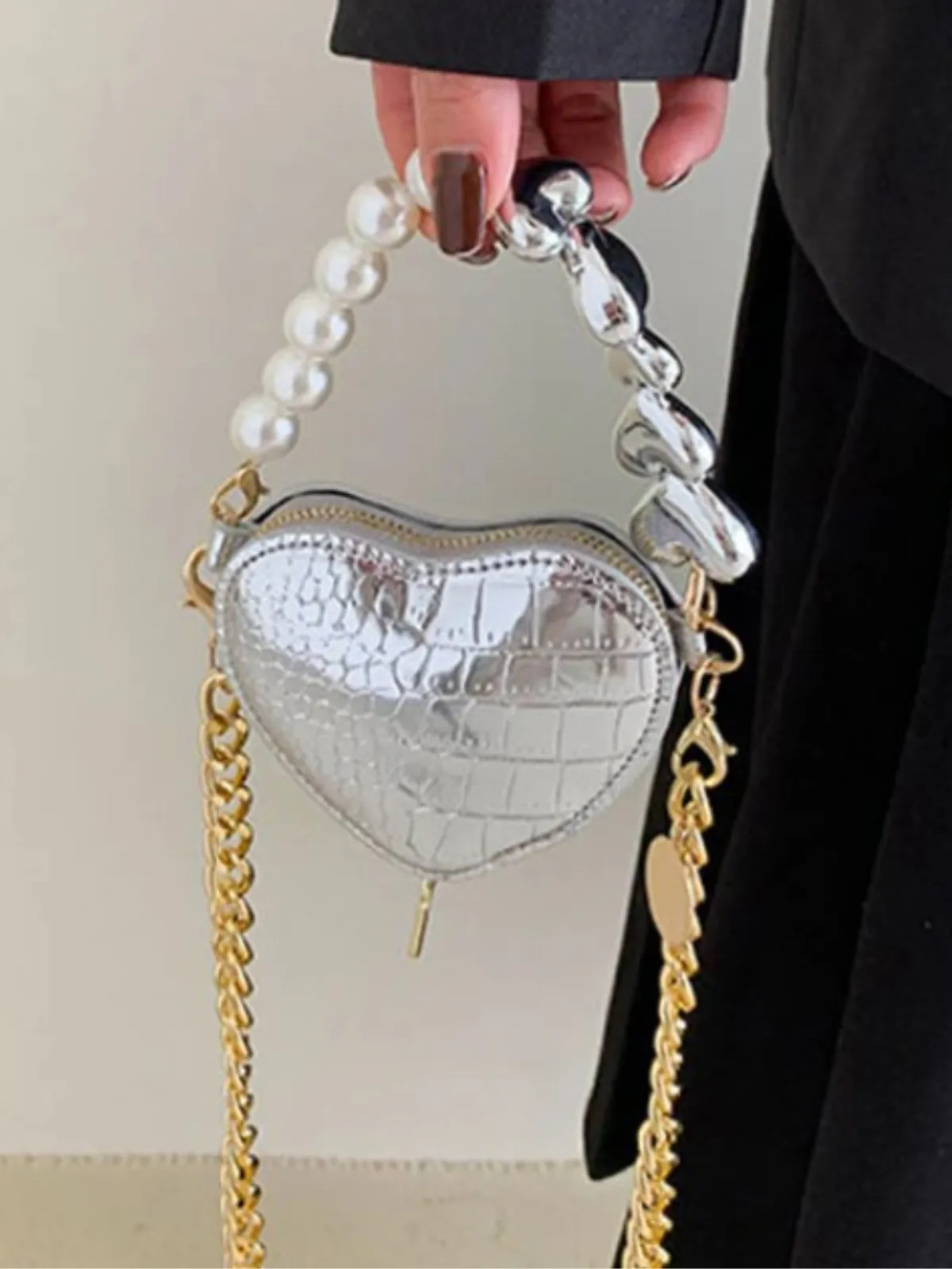 Love At First Sight Metallic Heart-Shaped Crossbody Bag