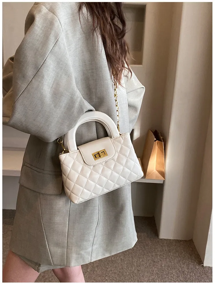 Quilted Chain Luxury Handbags/Sling Bags