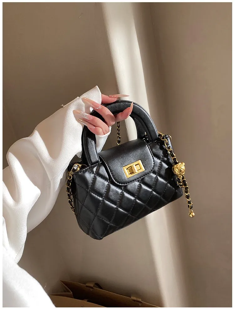 Quilted Chain Luxury Handbags/Sling Bags