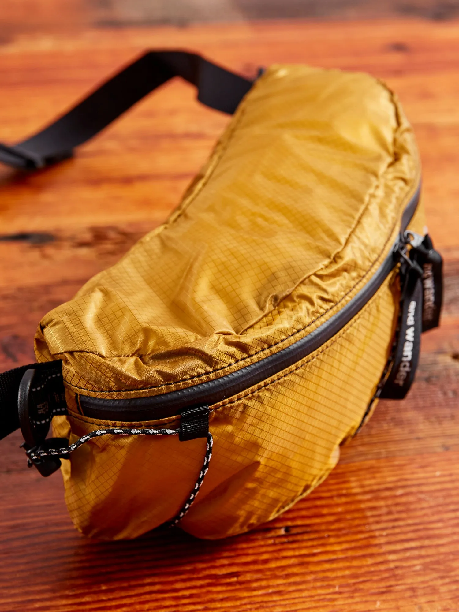 Sil Waist Bag in Yellow