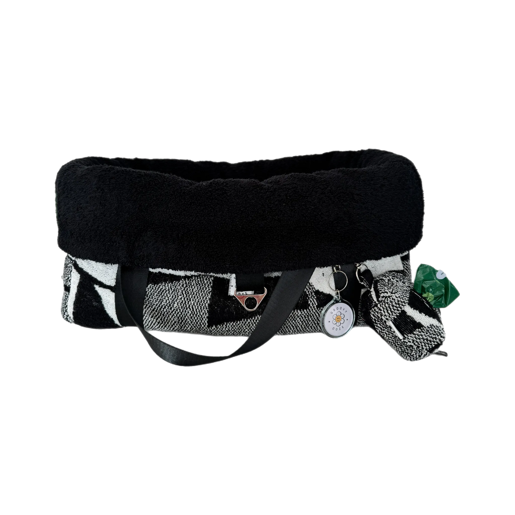 The Black & White ‘Everything’ Pet Beach Bag